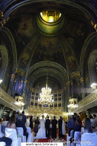 fotograf nunta si filmari profesionale - fotografii de nunta la biserica - Servicii